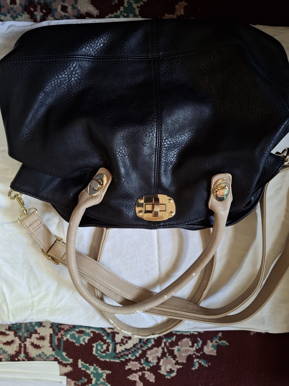 Jamie Nicole Black Large Shoulder Hobo Handbag Gold Hardware